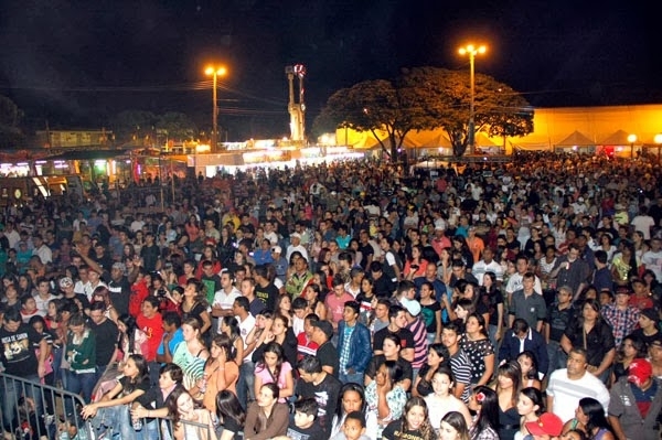 Mais de 10 mil pessoas no primeiro dia de Exporandi 